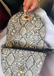 trendy bag