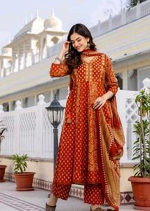 Elegant Red Kurta Set with Dupatta