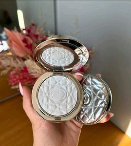 Dior Highlighter Compact