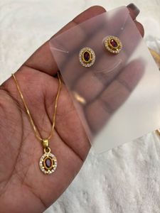Elegant Pink Stone Necklace &amp; Earrings Set