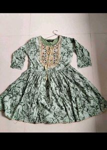 Elegant Floral Kurta Set with Dupatta