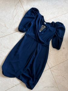 Stylish Navy Blue Puff Sleeve Dress