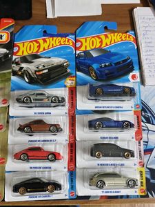 Hot Wheels set of 24(no fantasy)