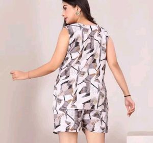 Stylish Printed Night Suit Set