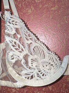 SHEIN Elegant Lace Bra