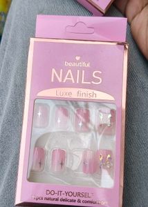 Beautiful Luxe Finish False Nails