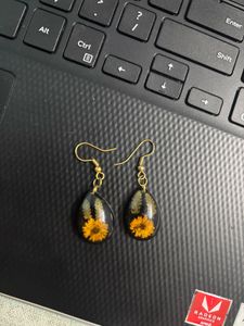 resin art handmade earrings