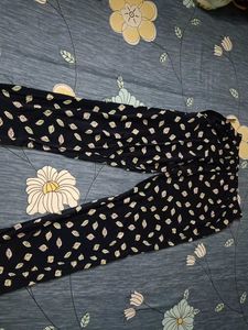Stylish Leaf Print Palazzo Pants