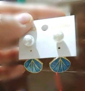 Elegant Pearl &amp; Turquoise Fan Earrings