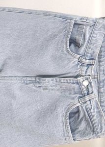 Light Wash Wide Leg Jeans