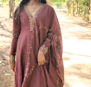 Elegant Pink Kurta Set with Dupatta