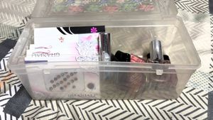 Nail Polish &amp; Bindi Set