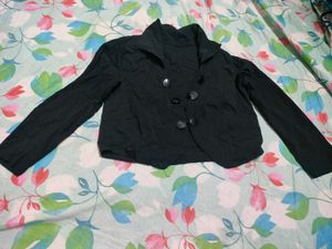 Classic Black Cropped Blazer
