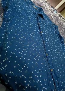 Roadster Women Navy Blue &amp; White Printed Shirt