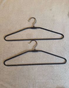 Set of 10 Black Slim Hangers