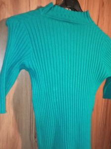 Sea Green High-Neck Ribbed Top (Size S/M)