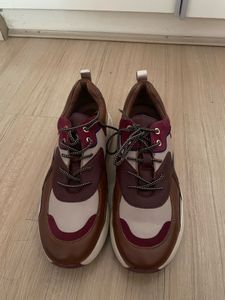 Stylish brown Women's Sneakers