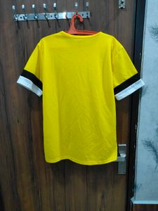 Puma Yellow T-Shirt original with only tag detach