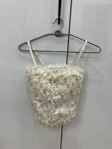 Floral Lace Trim Crop Top