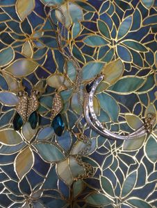 Elegant Blue Gemstone Jewellery Set