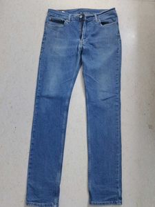 Classic Levi's Blue Denim Jeans