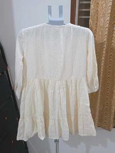 Max Cream Lace V-Neck Top
