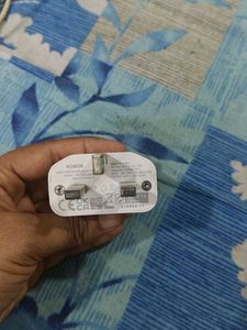 Honor Switching Power Adapter