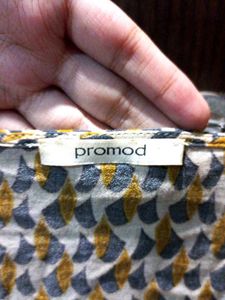 PROMOD geometric print Zip-Up Top