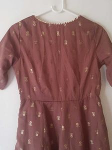 Indya Kurta With Gold Print