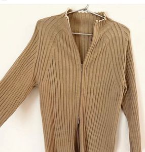Stylish Beige Knit Top