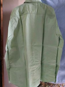 Men's Solid Green Casual Shirt