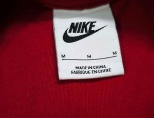 Nike Women's Sportswear Crop Top