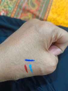 Lakme blie Liner (blue) and cara mia