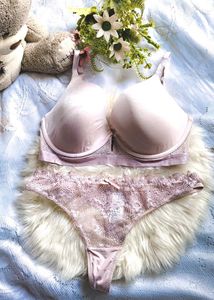 Victoria's Secret Very Sexy Pushp bra with thong