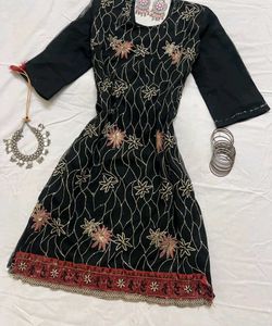 Embroidered Y2k Short Black Farshi Kurta Set
