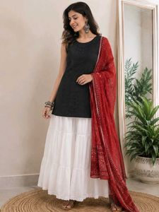 Elegant Navy blue kurti set + black sleeveles