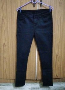 Jet Black Cotton Denim Jeans For Girls 👖