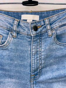 H&amp;M| Blue Denim High-Waisted Shorts