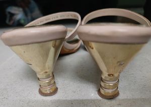 LOVELY BATA HEELS