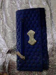 Navy Blue 💙 Clutch