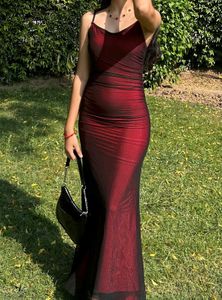 SAVANA Red Gathered Bodycon Dress