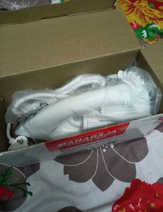 Maharaja Whiteline Sleek Dry Iron