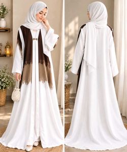 Elegant Abaya with Brown Ombre Detail