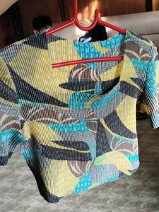 Pleated Abstract Print  crop Top