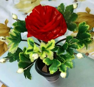 Flower vase show piece