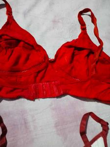 Comfortable Red &amp; Printed Bras (Set of 2)