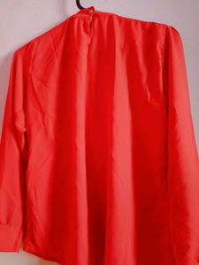 red causual top