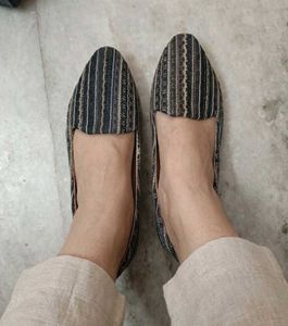 Stylish Striped Loafers for Women