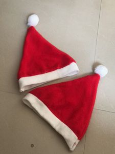 2x Santa Hats