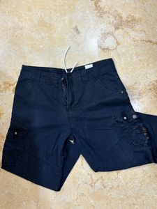 Women's Black Cargo Capris
